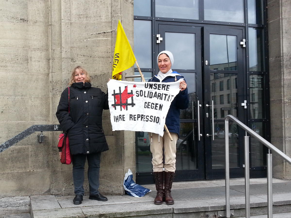 Unterstützung für die Klage gegen die Göttinger Polizei
         vor dem Verwaltungsgericht Göttingen